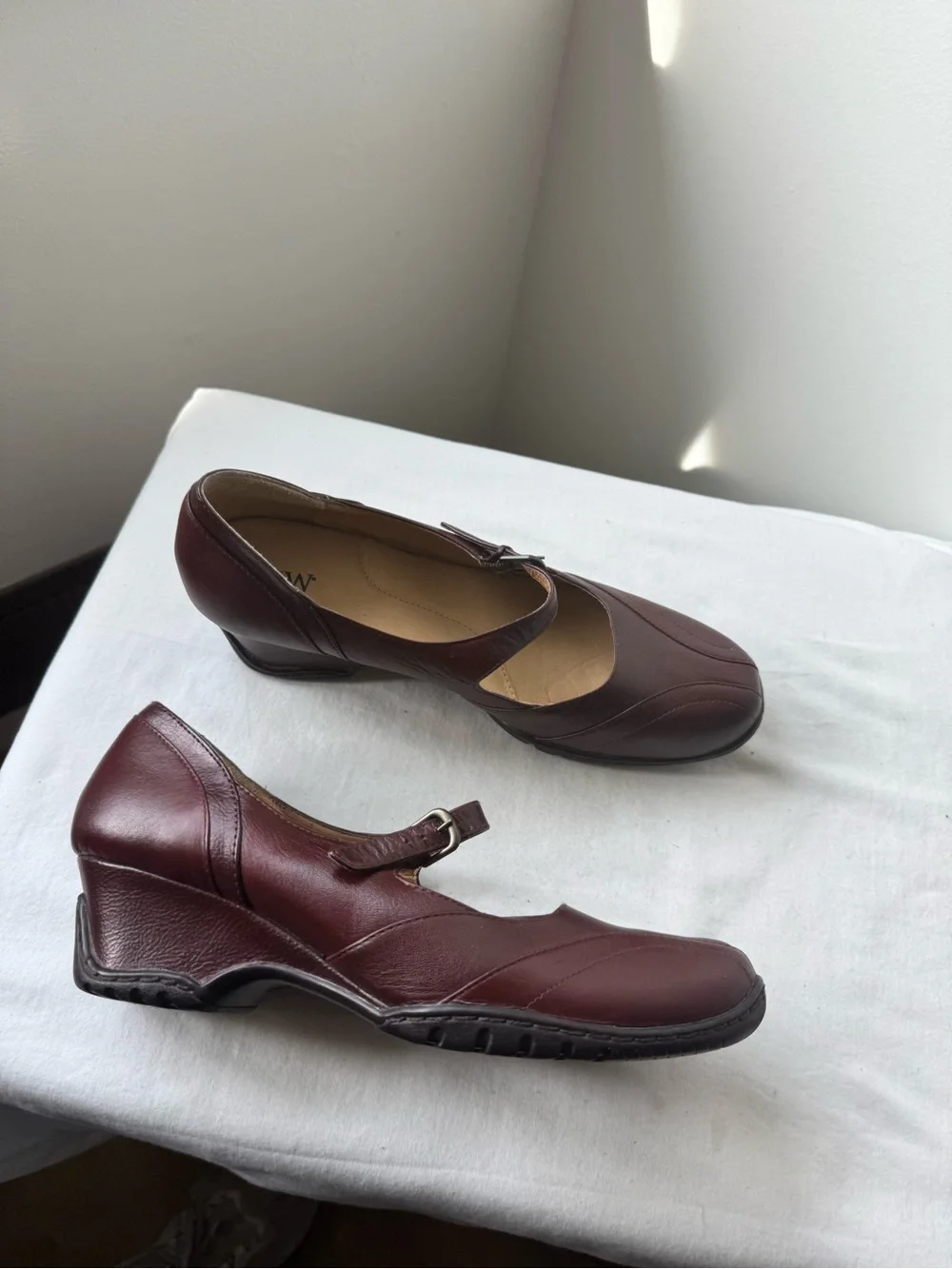 GNW Burgundy Leather Mary Jane Wedges – Size 9.5